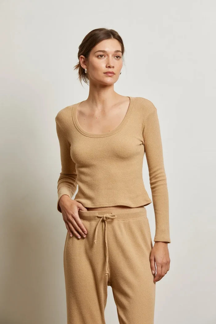 xs / suede