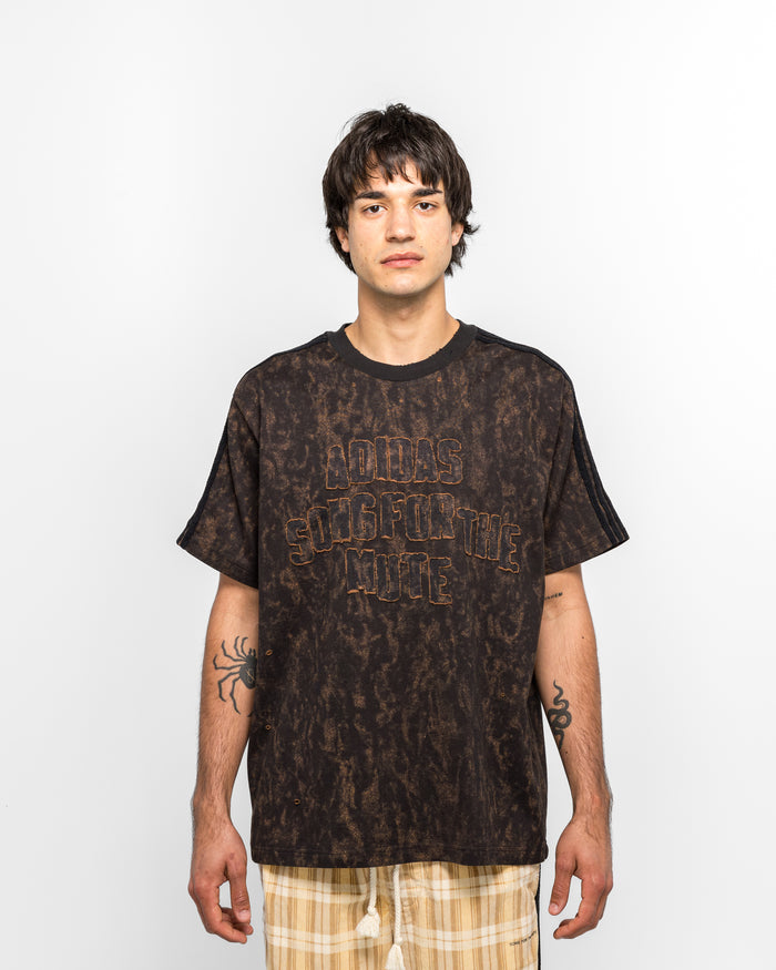 Adi006 SS Tee x SFTM - Black/Wild Brown