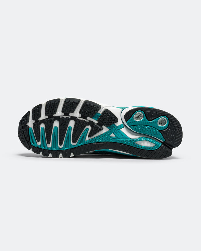 Adistar Control 5 x Sporty & Rich - Footwear White/Carbon-Pure Tea
