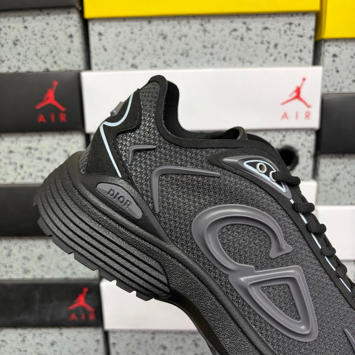 B30 Countdown Tech Triple Black