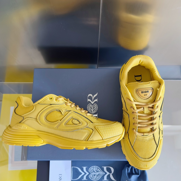 B30 x Stone Island Yellow