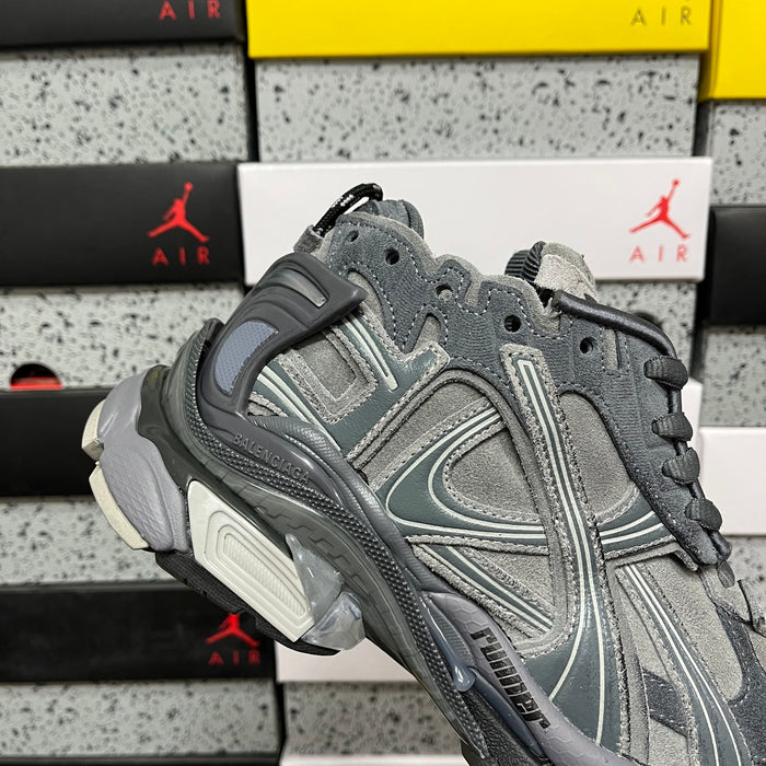 Balenciaga Runner 7.5 Whale Grey