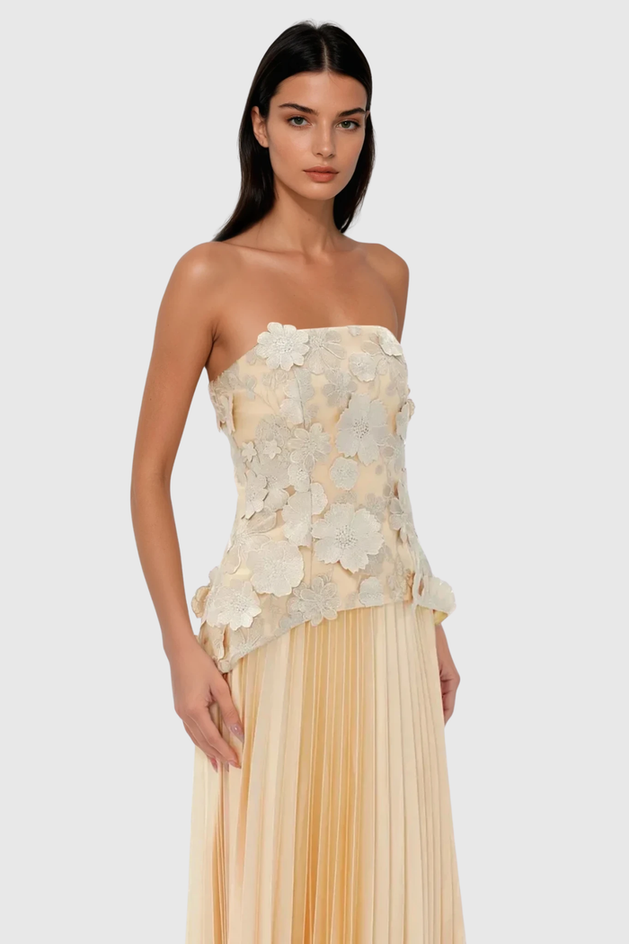 Blerta Strapless Flower Pleated Skirt Set