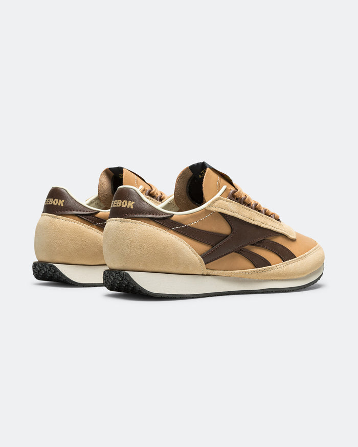 Camargue - Camel/Campus Brown-Grit Gold