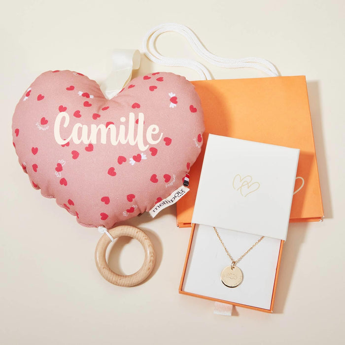 Coffret cadeau Coussin musical bébé coeur et collier personnalisé Mellipou x Merci Maman coussins musicaux mini nuages MELLIPOU