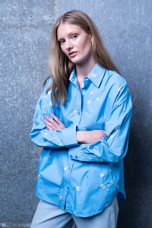 DAISY SHIRT (BLUE)