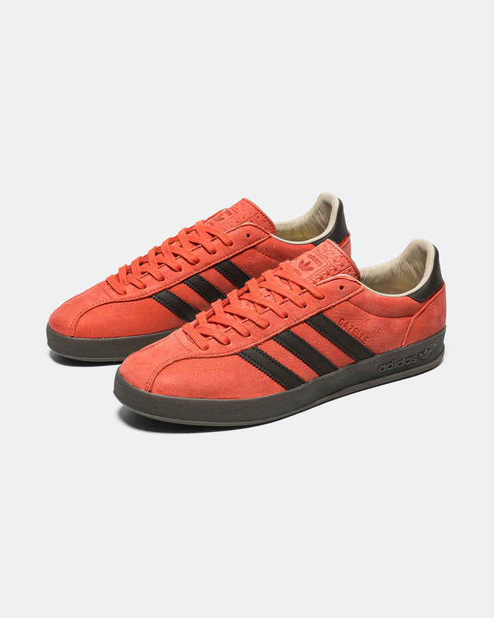 Gazelle Indoor - Crew Red/Charcoal