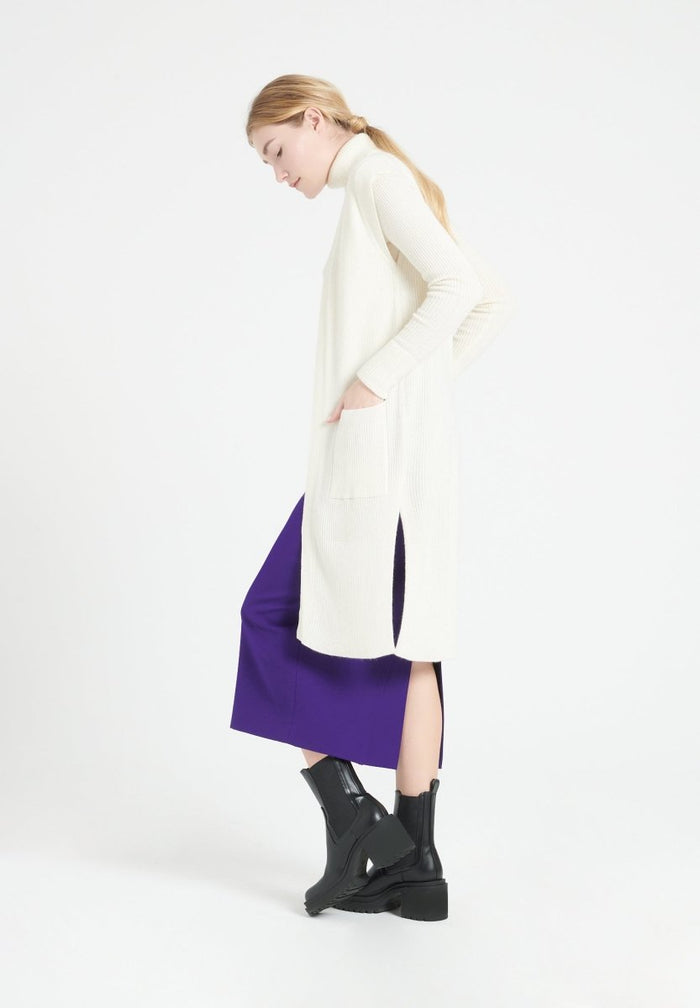 MIA 6 Long cardigan sans manches en cachemire à mailles côtelées blanc écru