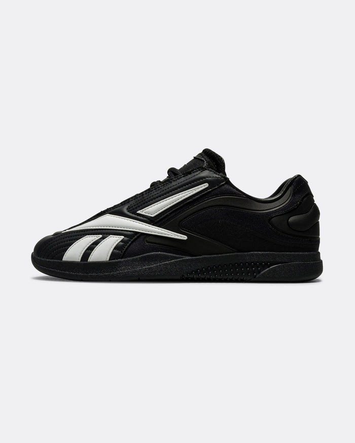 Hammer Pro LTD - Black/White