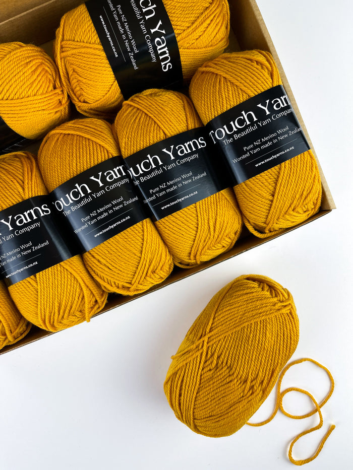 Touch 8ply Saffron / Without Needles