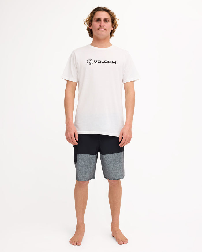 ucybs03011_volcom_blc_frt9