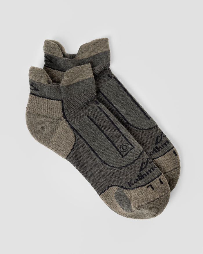a0490_olh_nuyarn_ergonomic_trail_socks_green_a_1754350145000