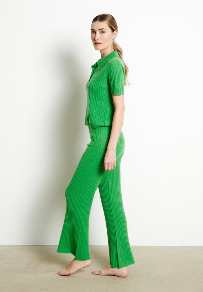 RIA 13 Polo croptop en côte traditionnelle en cachemire vert pomme