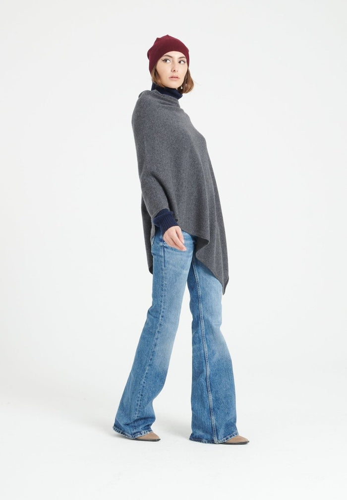 LILLY 9 Poncho col V en cachemire gris anthracite