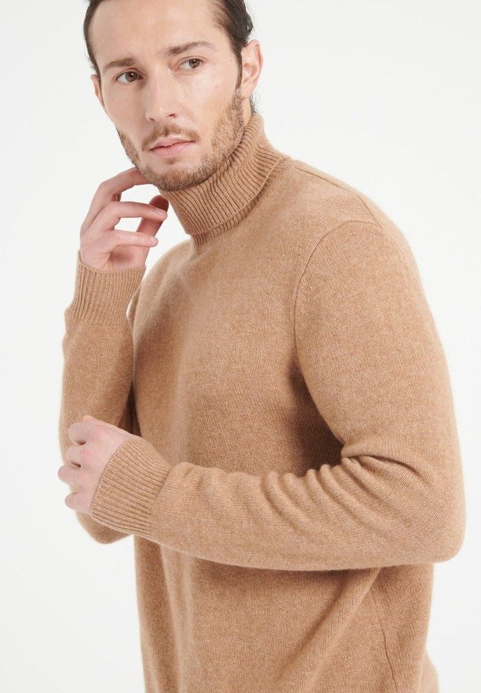 LUKE 15 Pull col roulé en cachemire 4 fils camel
