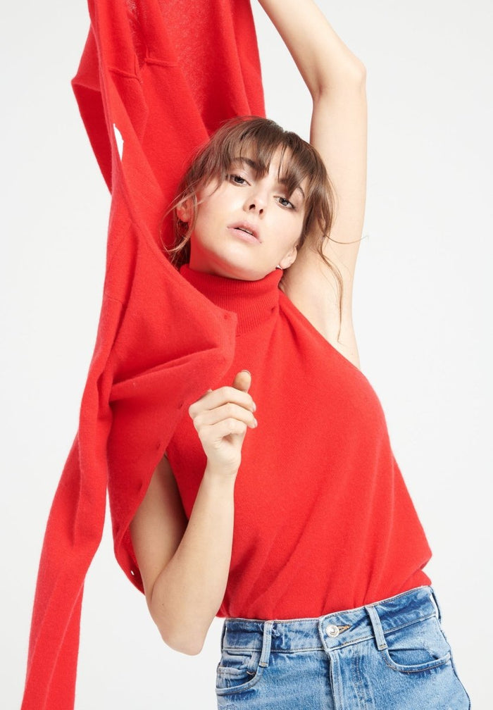 LILLY 13 Pull col roulé sans manches en cachemire rouge