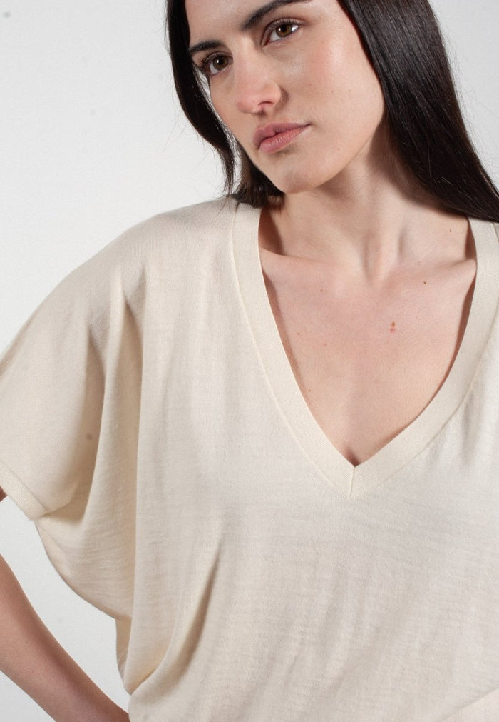 Pull col V à manches chauve souris femme en cachemire & laine ultrafin blanc - KELLY 6