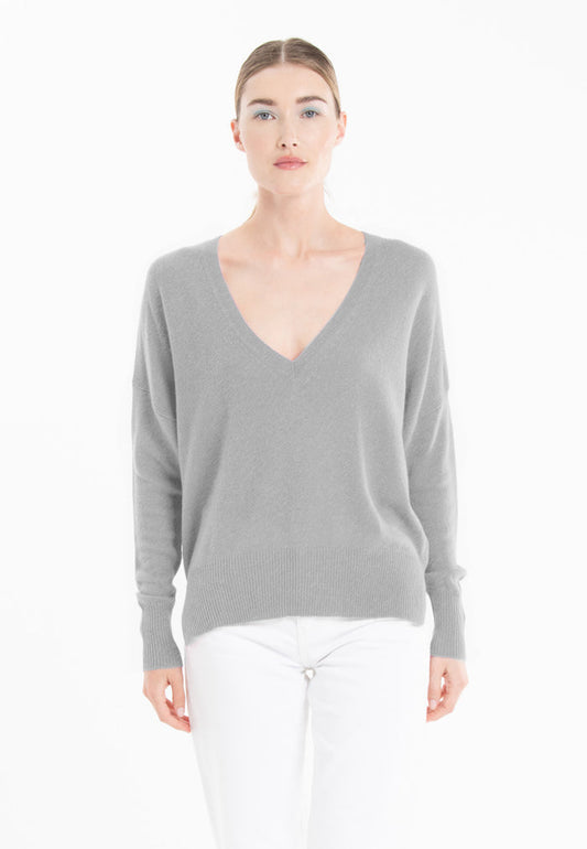 Pull col V femme en cachemire gris clair - RIA 3
