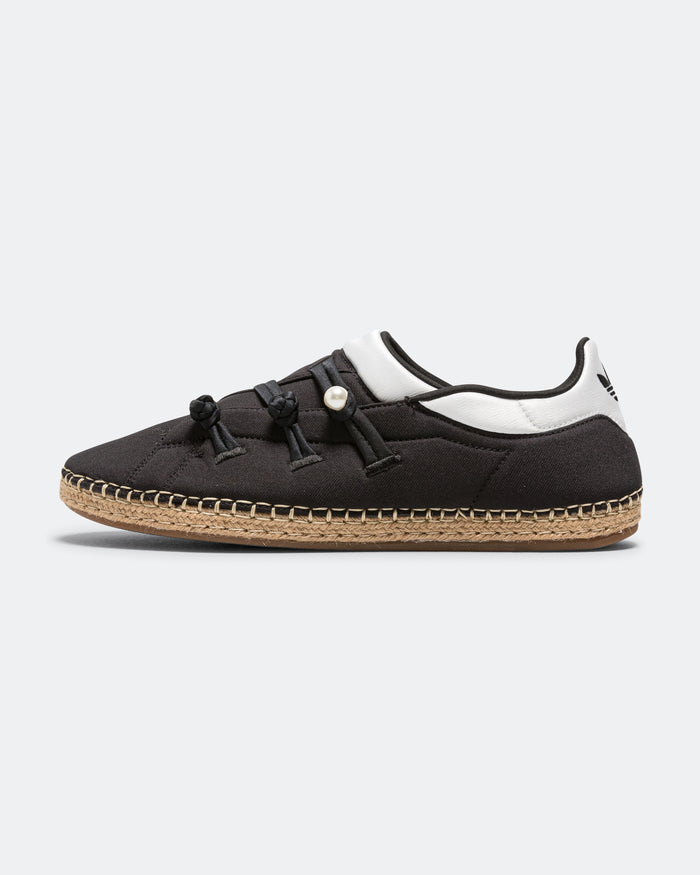 Qi Flow x CLOT by Edison Chen - Core Black/Footwear White