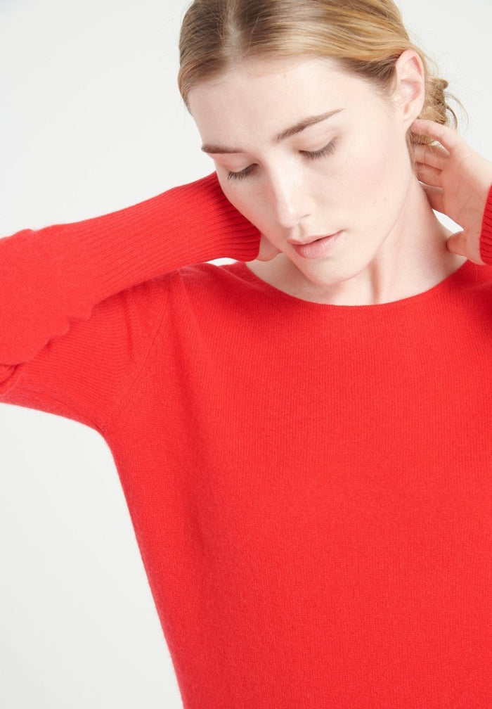 LILLY 12 Robe col rond en cachemire rouge