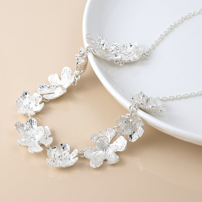 Silver Plated Textured Bloom Collar Necklace