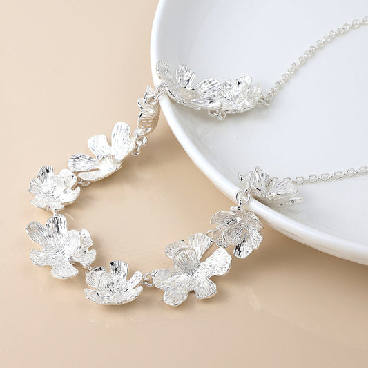 Silver Plated Textured Bloom Collar Necklace