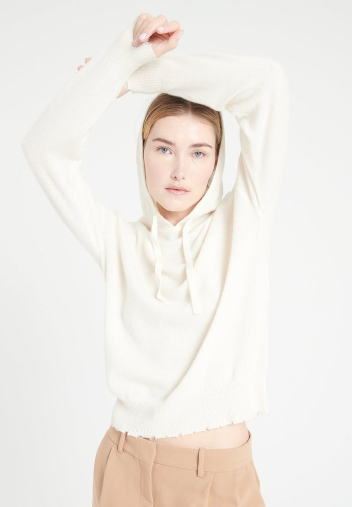 MIA 16 Sweat à capuche en cachemire avec finitions ciselées blanc écru
