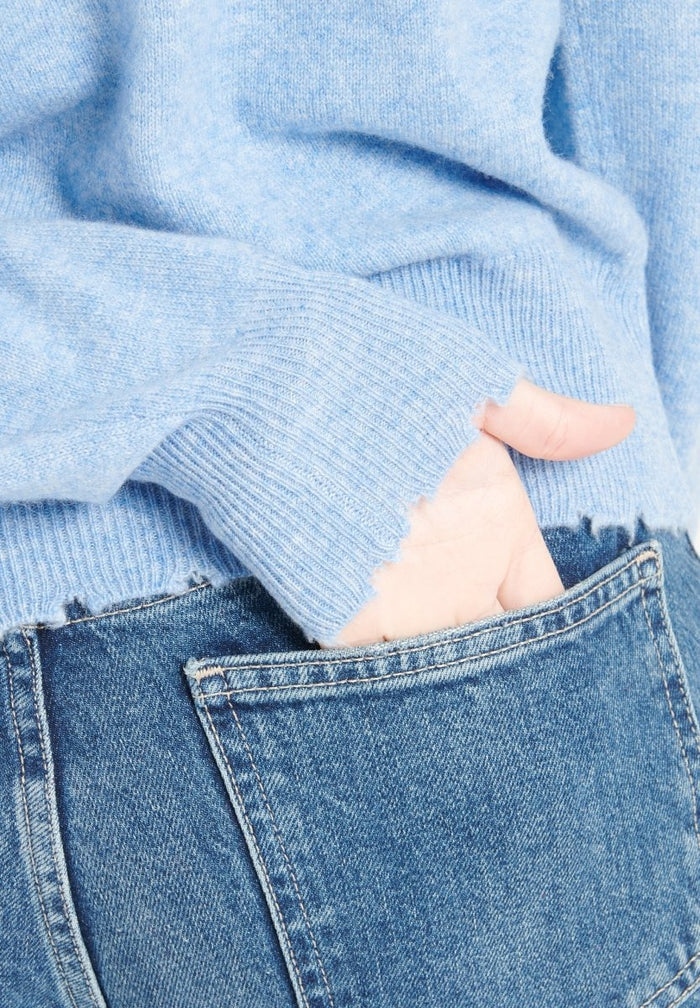 MIA 16 Sweat à capuche en cachemire avec finitions ciselées bleu ciel