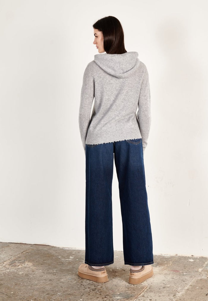 Sweat à capuche cachemire gris clair femme - MIA 16