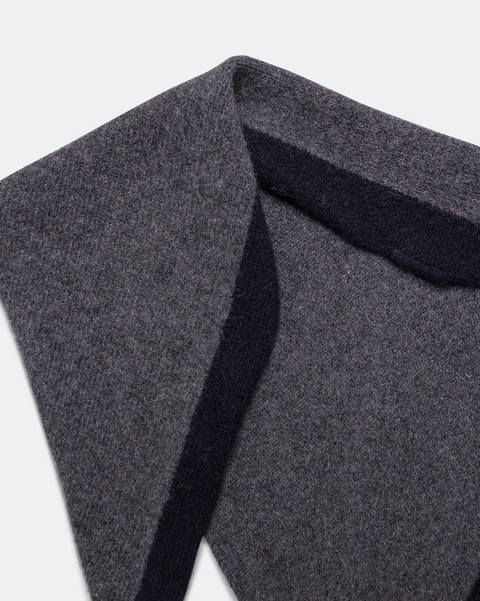 Tipped Scout Scarf - Grey/Ink Lambswool
