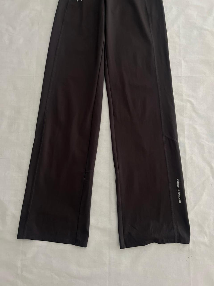 Under@rmour Track Pants  | Everyday Sportswear | Streetwear Style | Men Women | Online Shopping