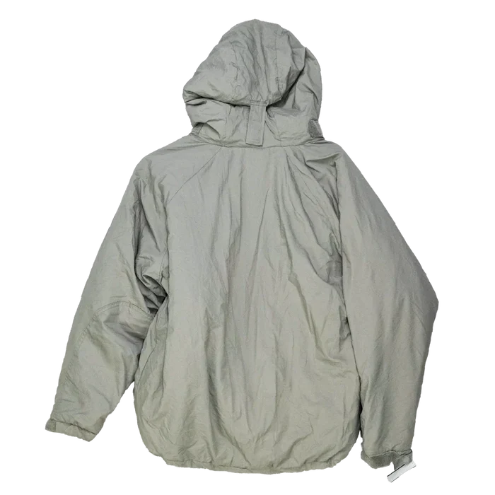 US Military ECWCS Gen III Level 7 Jacket - Medium Regular - US Army Surplus - Parkas