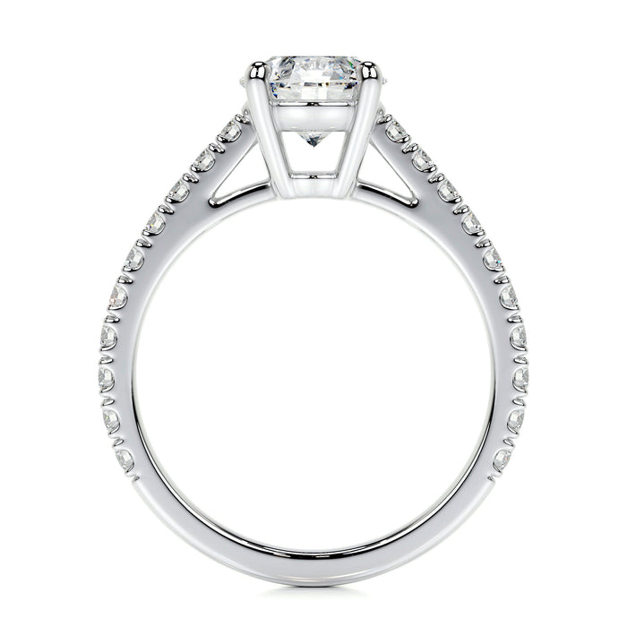 VossAgin Round Brilliant Engagement Ring