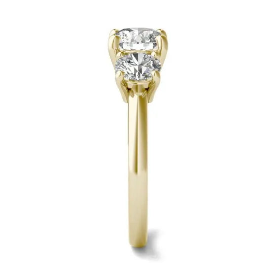 VossAgin Three Stone Diamond Ring
