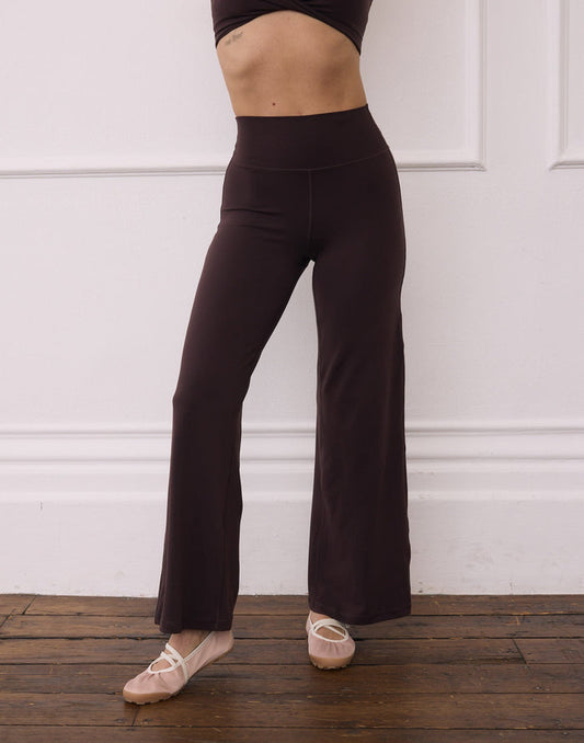 Wide Leg Legging in Mocha Bean
