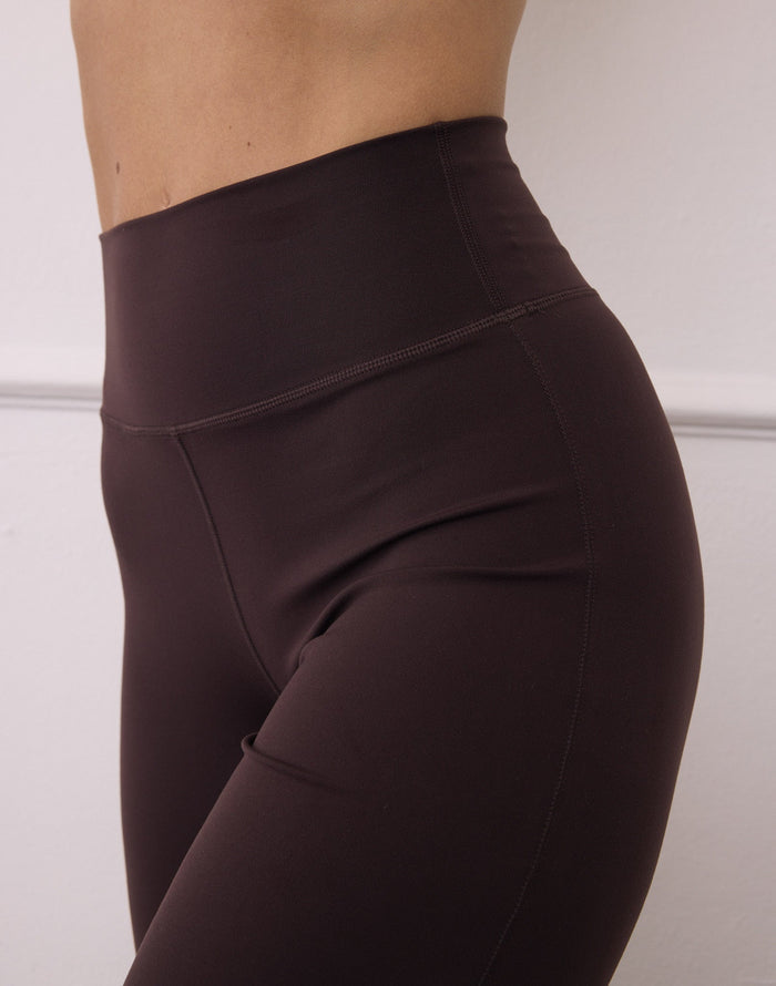 Wide Leg Legging in Mocha Bean