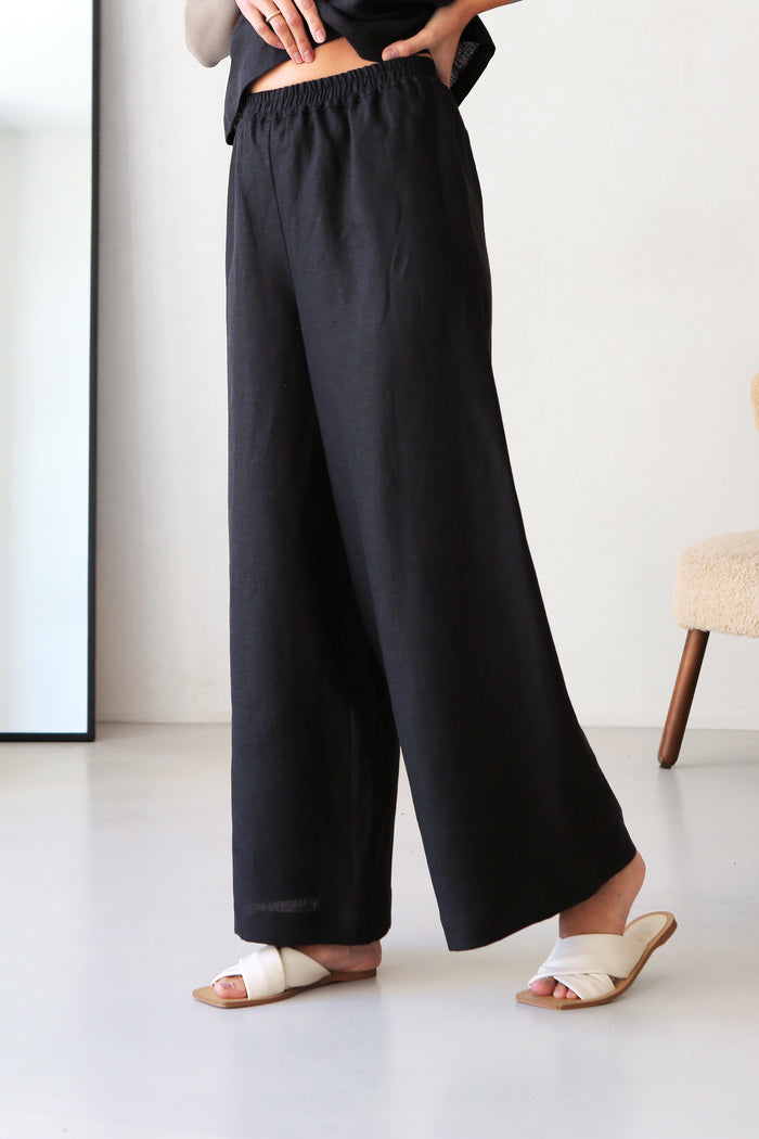 Wide-Leg Linen Pants ACAI in Black