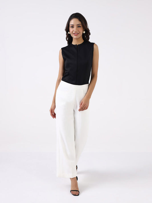 Women Black Sleeveless Top