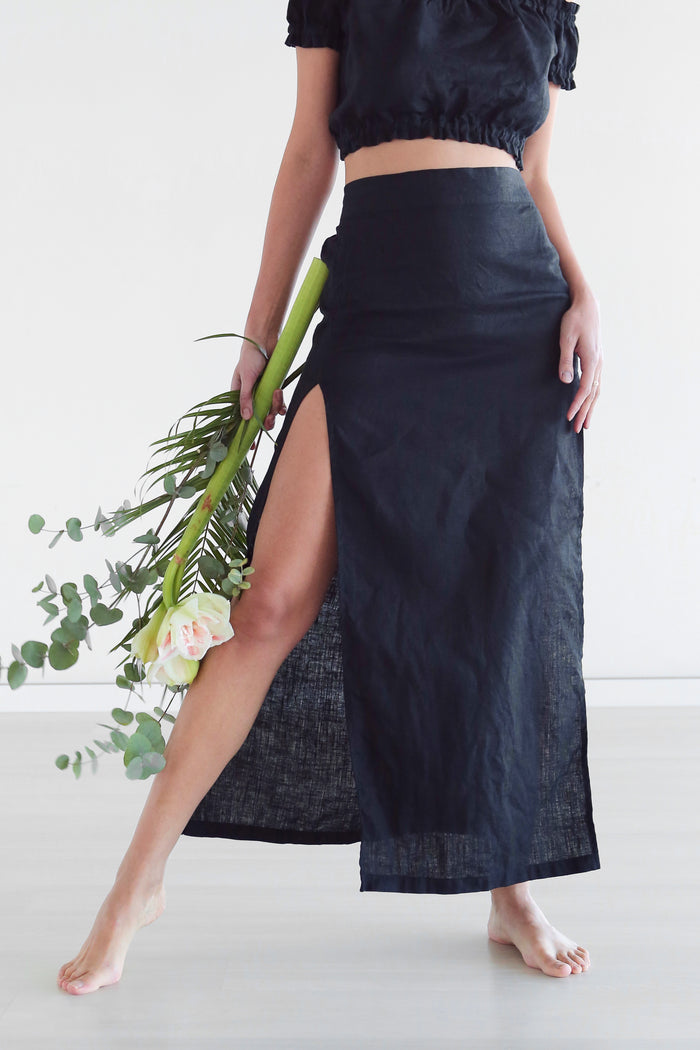 Women’s Linen Skirt SENNA in Black