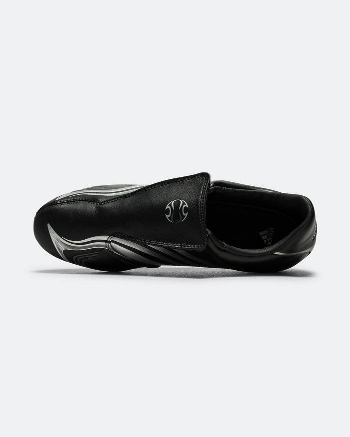 Womens Taekwondo F50 - Core Black/Silver Metallic-Grey Six