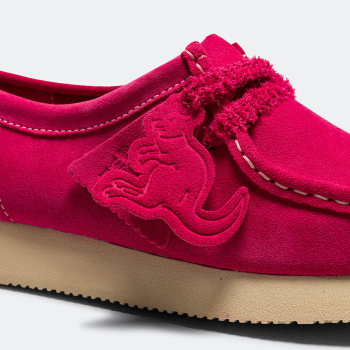 Womens Wallabee - Bright Pink Suede